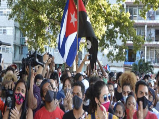 PROTESTOS EM 50 PASES EXIGEM FIM DO BLOQUEIO DOS EUA A CUBA