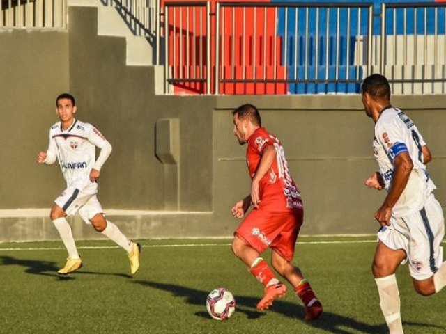 Sergipe estreia na Srie D com empate diante Bahia de Feira