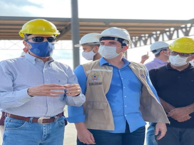 GUSTINHO RIBEIRO ANUNCIA MAIS R$ 10 MILHES PARA HOSPITAL DE AMOR DE LAGARTO