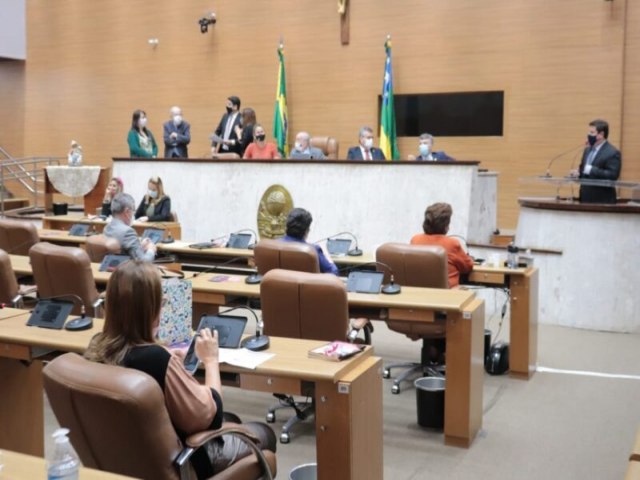 DEPUTADOS DISCUTEM REQUERIMENTO DA CPI DA COVID