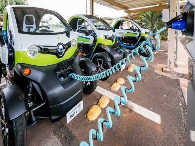 MATRIZ ENERGTICA DE PASES REDUZ O EFEITO VERDE DOS CARROS ELTRICOS