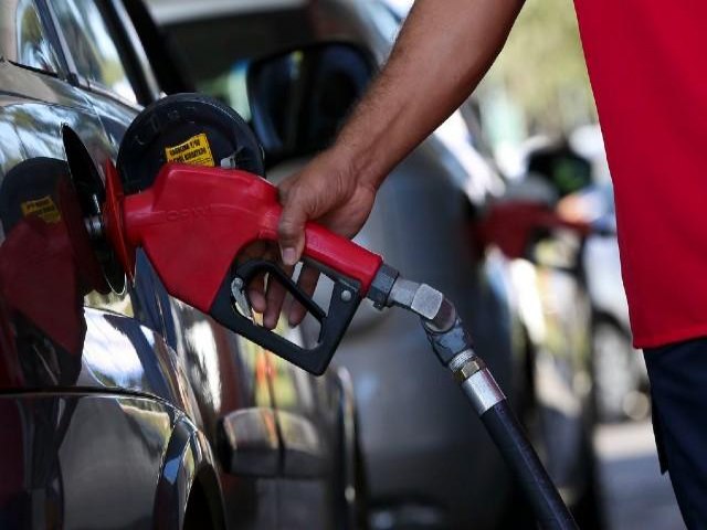 BRASIL TEM A 3 GASOLINA MAIS CARA DO MUNDO, MOSTRA LEVANTAMENTO