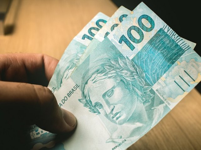 SALRIO MNIMO DE R$ 1.320 COMEA A VALER A PARTIR DE HOJE