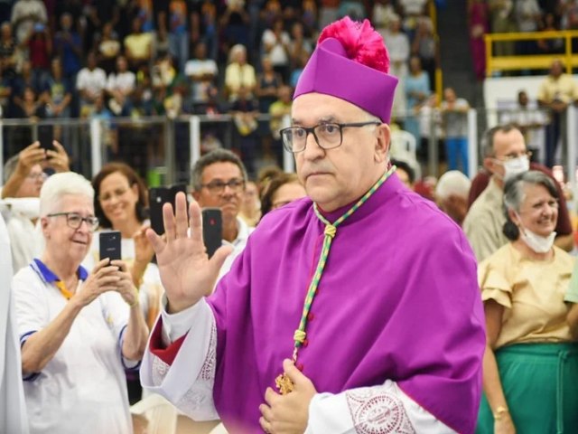 DOM JOS GENIVALDO GARCIA, NOVO BISPO DE ESTNCIA 