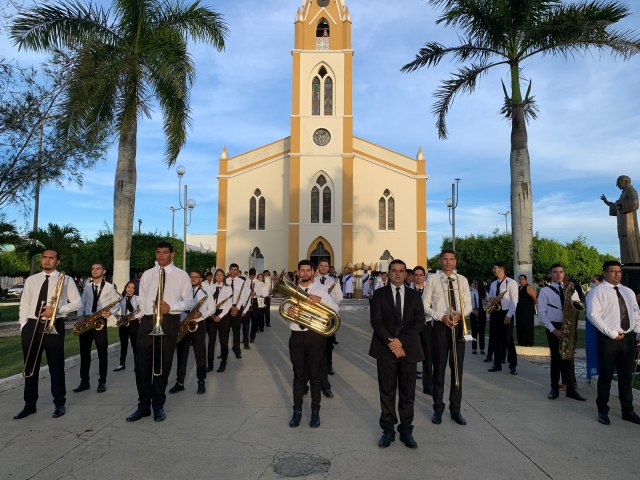 LIRA DE FREI PAULO VAI CELEBRAR SUA FUNDAO DE 147 ANOS COM UM CONCERTO EM PRAA PBLICA