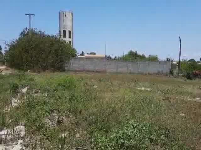 TIMA OPORTUNIDADE - TERRENO NA PRAIA DO SACO, ACESSO PELA LINHA VERDE,  EXCELETE PARA CONSTRUO DE RESTAURANTE OU OUTRO INVESTIMENTO COMERCIAL - MEDINDO 87 X 40 m.