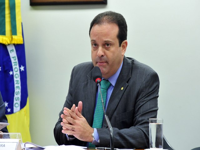 SERGIPE N�O PODE ELEGER ANDR� MOURA, UM CONDENADO POR CORRUP��O