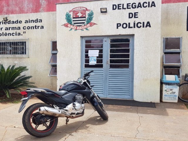 Polcia Civil recupera em Castilho moto furtada em Murutinga do Sul
