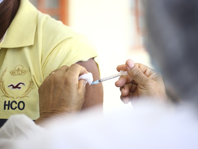 Governo atrasa entrega de vacinas para aplicao da segunda dose em Castilho