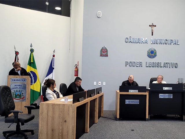 Vereador Zé Direne pede a prefeito Fernandinho não descontar vale-alimentação de gestantes e doentes