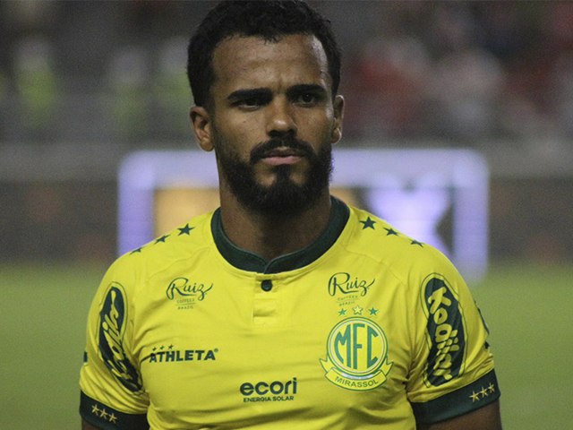 Danielzinho, do Mirassol, aparece na Seleo dos 11 melhores jogadores da Srie B no Brasileiro 24