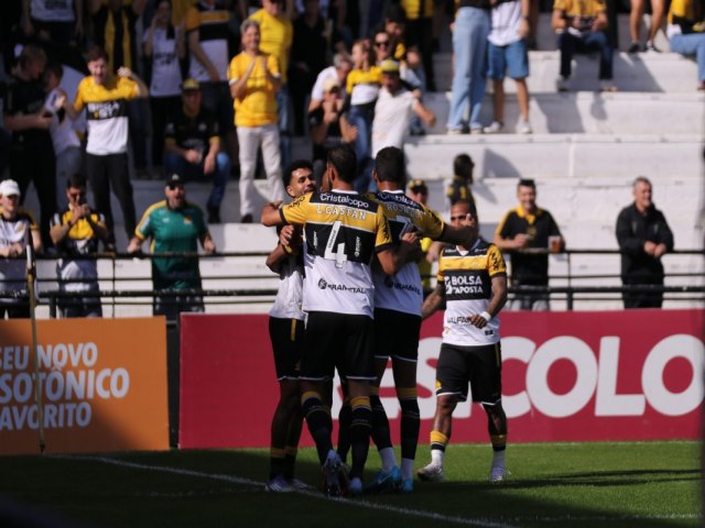 Tigre vence e se aproxima dos l�deres da S�rie B