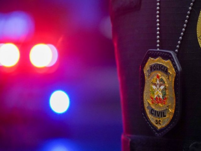 Pol�ciaSuspeito de homic�dio praticado em Goi�s � preso pela DIC em Crici�ma