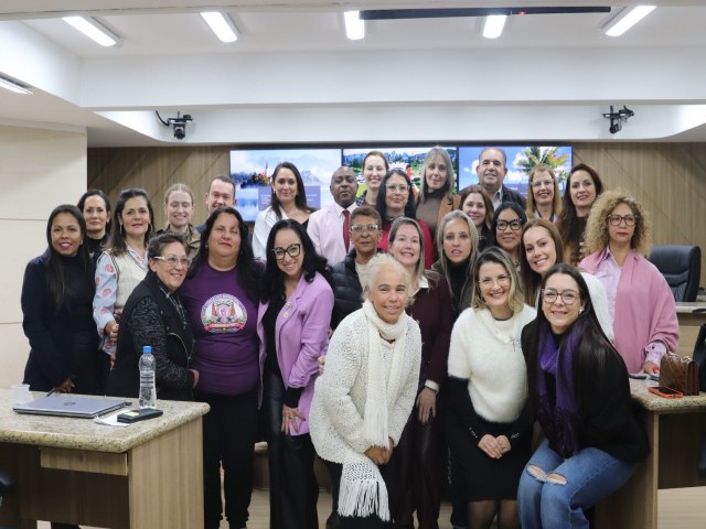 C�mara de Crici�ma debate cria��o da Secretaria Municipal da Mulher em audi�ncia p�blica