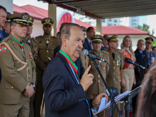 Governo do Estado  autoriza abertura de concurso pblico para carreira de praas e oficiais da Polcia Militar