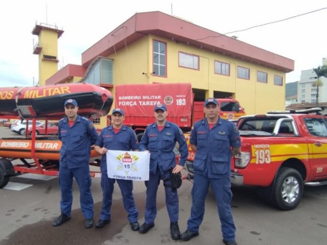 Bombeiros de Tubaro e PM de SC vo auxiliar o RS; mortes sobem para 41 at s 20.00 de quinta(7) 