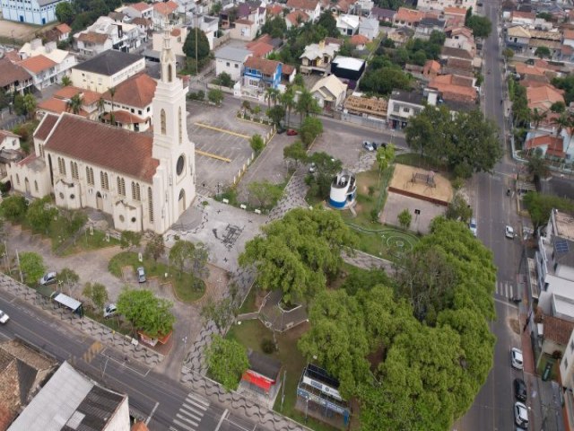 Praa da Igreja Matriz So Jos Operrio de Oficinas ser revitalizada