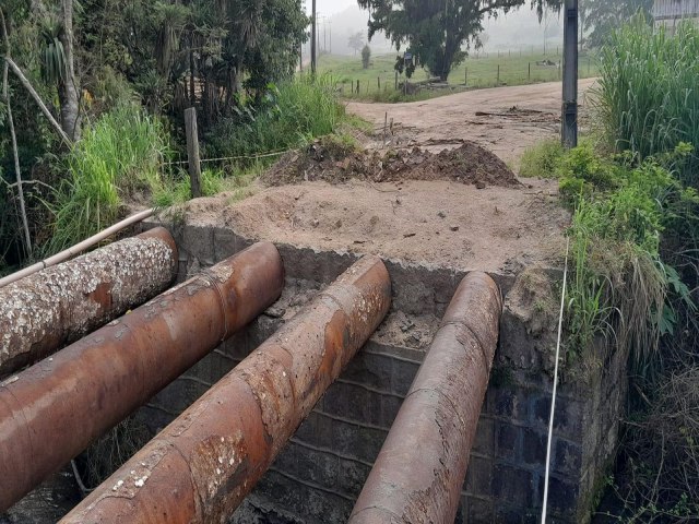 Demora na construo da ponte entre Tubaro e Pedras Grandes gera reclamao da comunidade de Pedrinhas