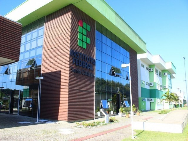 Cem novos Institutos Federais de Educao sero instalados no Brasil