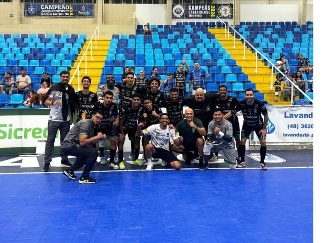 Tubar�o Futsal perde de virada para o Pouso Redondo pela S�rie Ouro do Catarinense