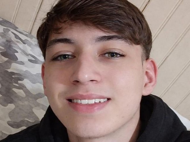 Arthur precisa de ajuda para custear tratamento de epilepsia