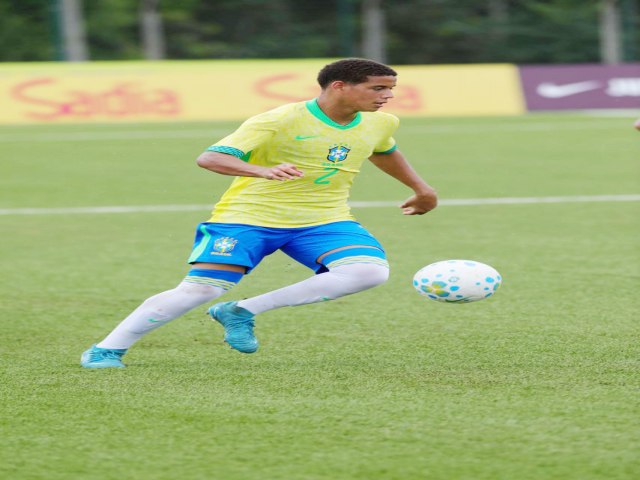 Matonense sobe ao p�dio na Cro�cia representando a Sele��o Brasileira