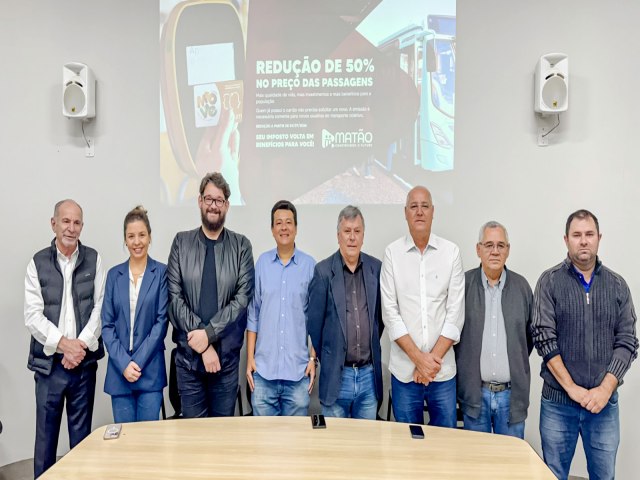 Prefeitura lan�a oficialmente programa que reduz em 50% a tarifa do transporte coletivo urbano 