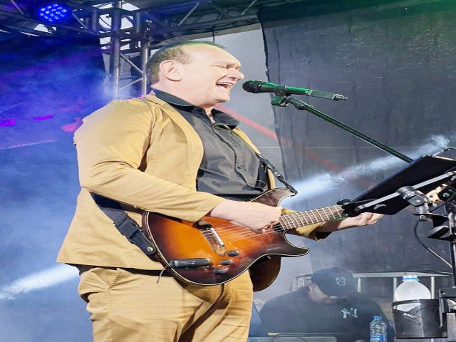Par�quia da Vila Pereira realiza Arrai� da Alegria e Show de Pr�mios