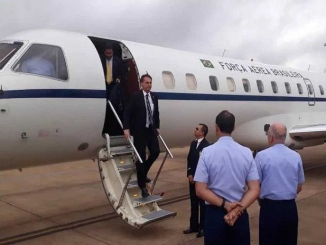 Avio de Bolsonaro vai decolar s 13h45 desta sexta-feira para Orlando, nos Estados Unidos 