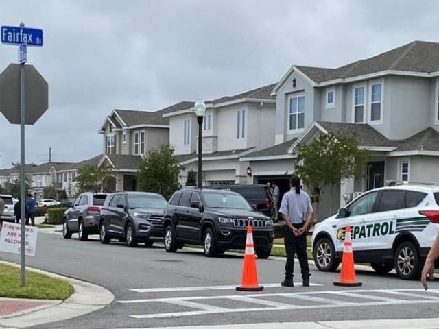 Presena de Bolsonaro em Orlando gera atritos com vizinhana de ex-lutador