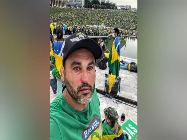 Lo ndio, sobrinho de Bolsonaro, estava na invaso terrorista ao Congresso