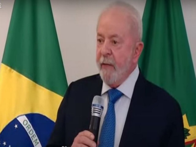 Lula: Bolsonaro e golpistas so aloprados com pouco senso do ridculo; veja vdeo