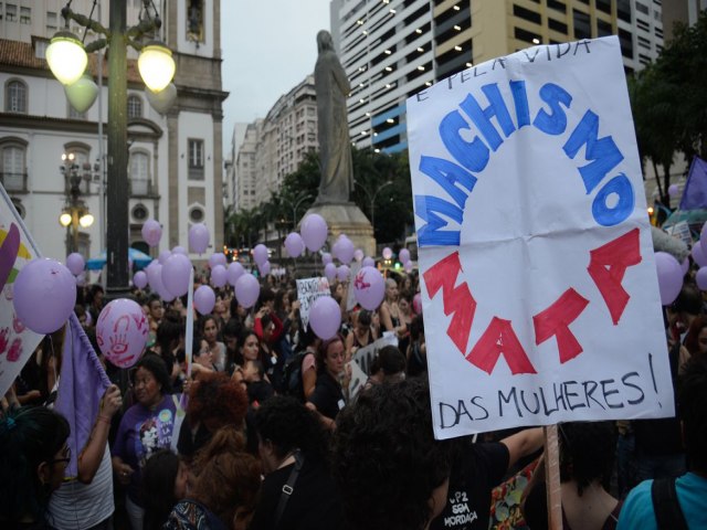 Feminicdio: oito anos aps aprovao da lei, casos aumentam no Brasil