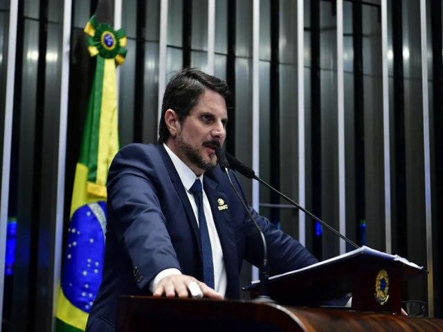 Marcos do Val presta depoimento  PF e diz que Bolsonaro em nenhum momento mostrou contrariedade ao plano golpista