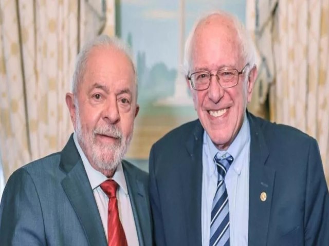 Ao lado de Lula, Bernie Sanders diz que meta  fortalecer a democracia no Brasil, EUA e no mundo contra extrema direita