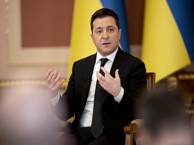 Presidente Zelensky afirma que convidou presidente Lula para encontro na Ucrnia