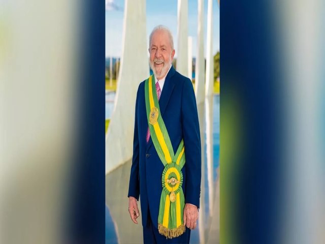 Lula divulga nova foto oficial como presidente para instituio oficiais no Brasil e no Exterior