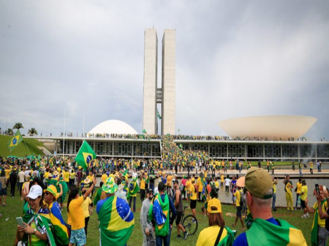 PGR denuncia mais 80 pessoas por atos terroristas de 8 de janeiro