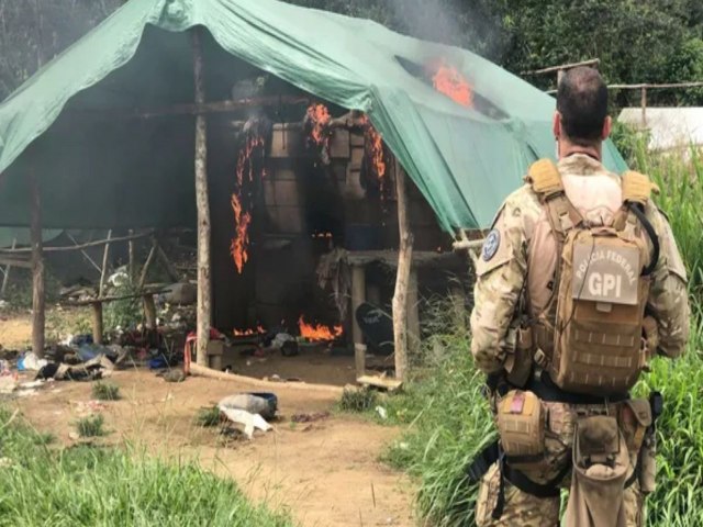 PF retoma controle de aldeia Yanomami de onde garimpeiros recusavam-se a sair