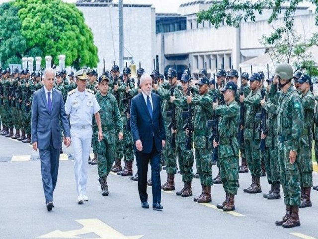 Marinha d prazo para seus membros desfiliarem-se de partidos polticos