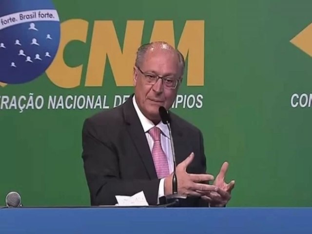 Modelo tributrio atual  muito injusto, diz vice-presidente Alckmin a prefeitos