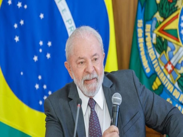 Eu no vou fracassar, diz Lula, que aposta tudo no crescimento econmico