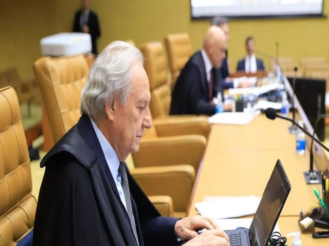 Lewandowski se aposenta do STF nesta tera: espero ter deixado viso mais garantista