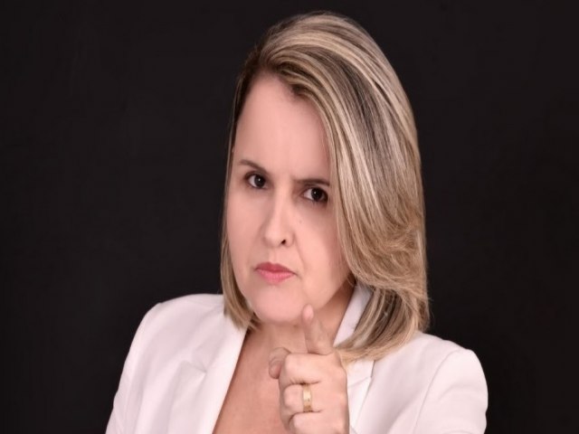 ANLISE DE ANDRA GONALVES: Democracia em Perigo: Alexandre de Moraes Explica.