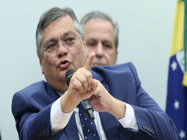 Polcia Federal prende 47 CACs com mandados de priso em aberto