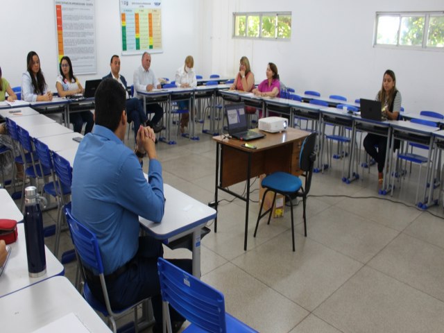 Gestoras educacionais do Par conhecem Rede Municipal de Educao de Teresina