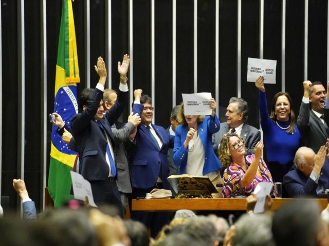 Governador do Piau comemora aprovao da reforma tributria na Cmara