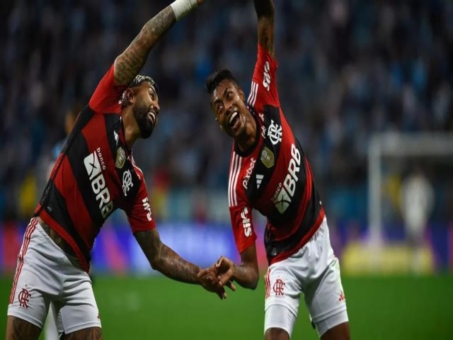 Copa do Brasil: Flamengo bate Grmio em Porto Alegre e fica perto da final: 2 x 0