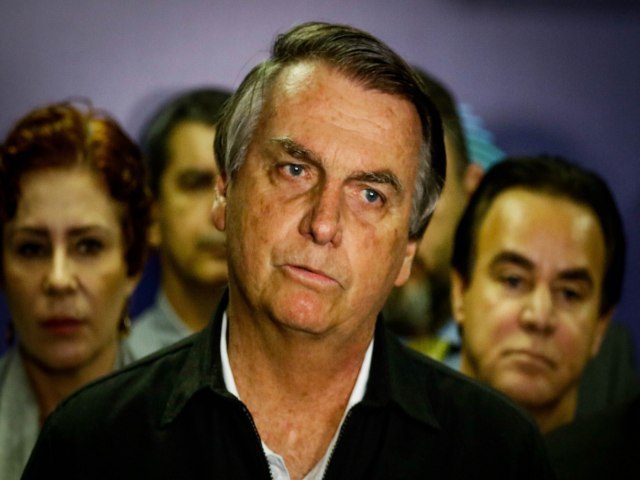 Coaf v possvel lavagem de dinheiro em bolada do pix de Bolsonaro; doador no lembra de depsito