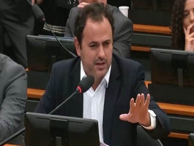 O que est por trs do apago nacional? deputado federal Glauber Braga explica